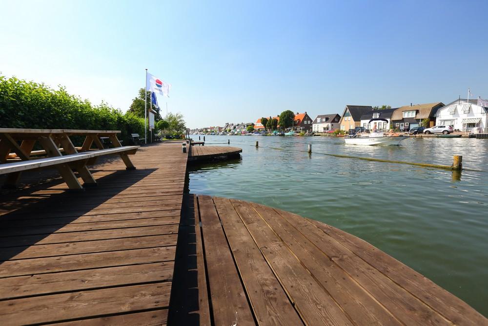 zwemmen in de westeinderplassen in aalsmeer